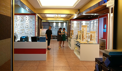 迅达厨具 以匠心产品与贴心服务，赢得家居建材消费者的信赖